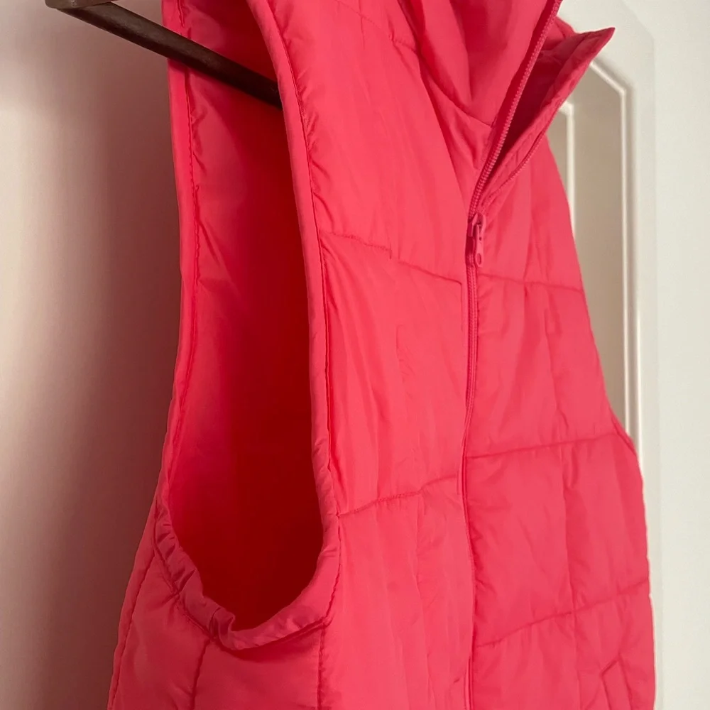 🛑DONATED🛑❣️Sportsgirl Gilet Puffy Vest NEW💖 Light weight comfort, packable❣️ - Picture 7 of 12